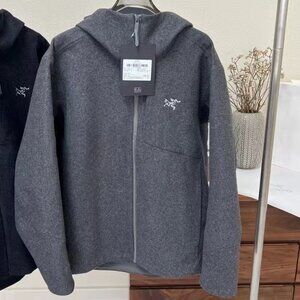 Arc'teryx Sawyer Wool Hoody in black, made with Merino wool.